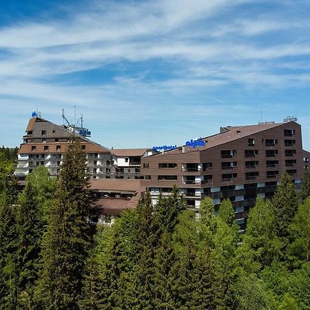 Alpin Resort Hotel Poiana Brasov Bagian luar foto