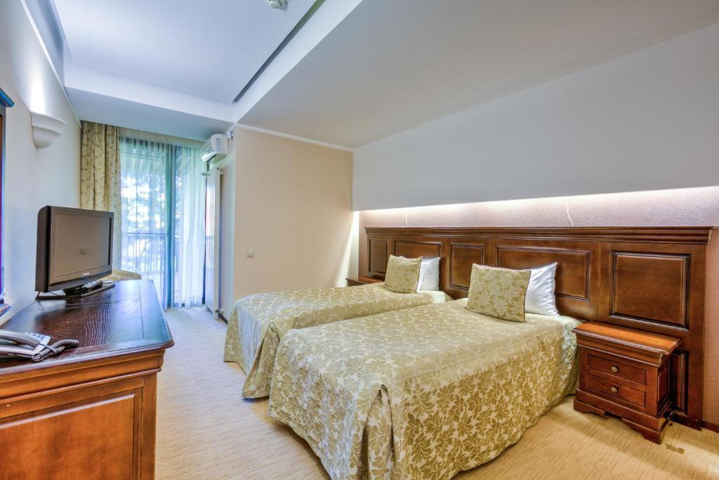 Alpin Resort Hotel Poiana Brasov Bagian luar foto
