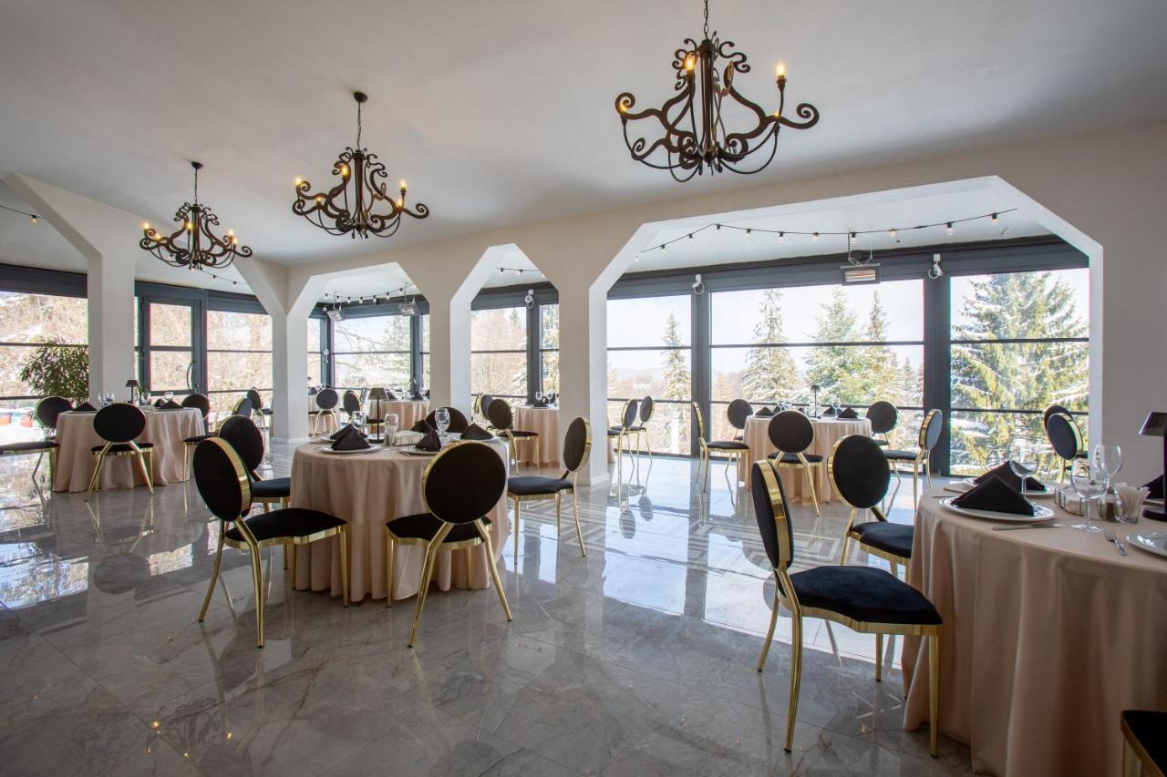 Alpin Resort Hotel Poiana Brasov Bagian luar foto