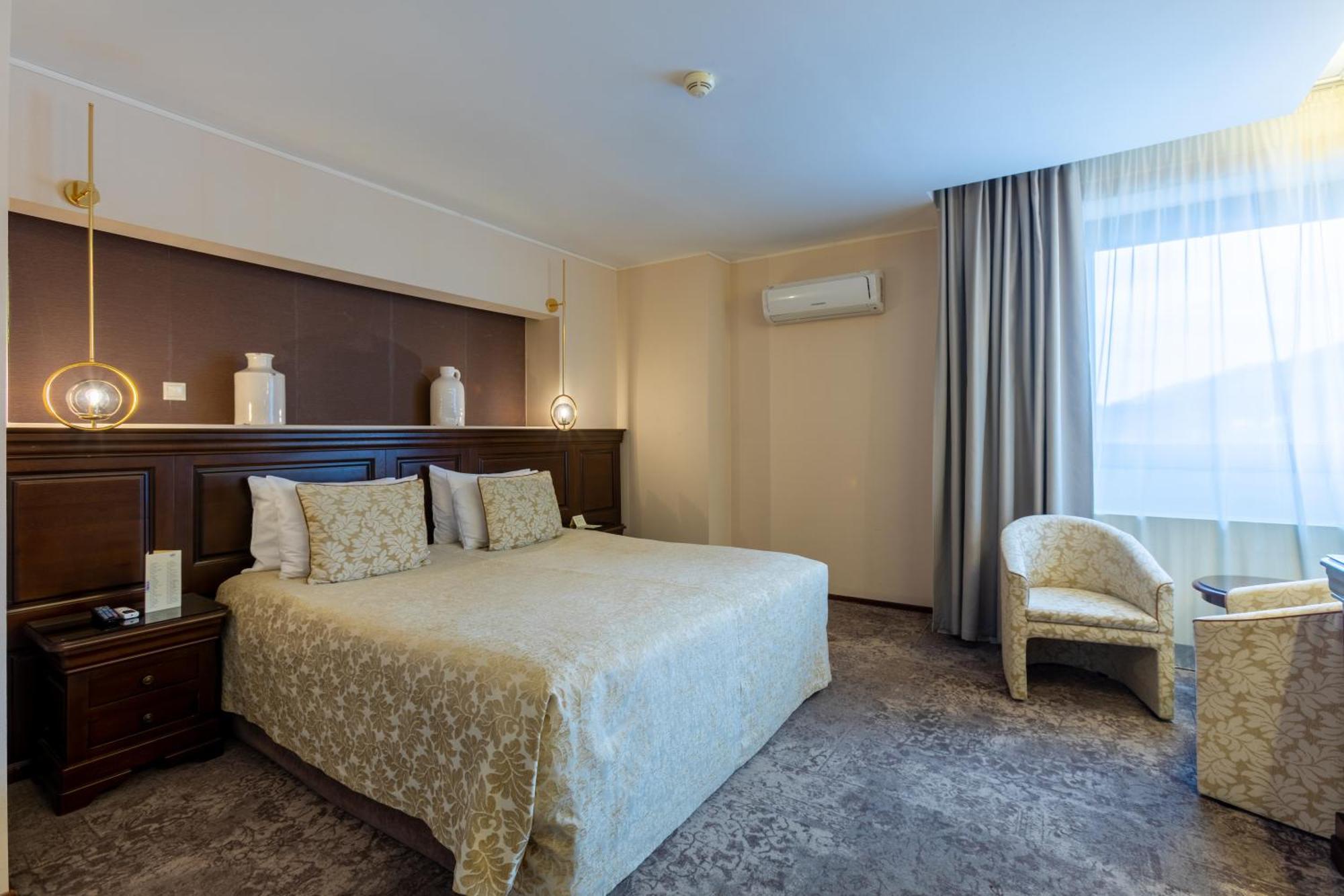 Alpin Resort Hotel Poiana Brasov Bagian luar foto