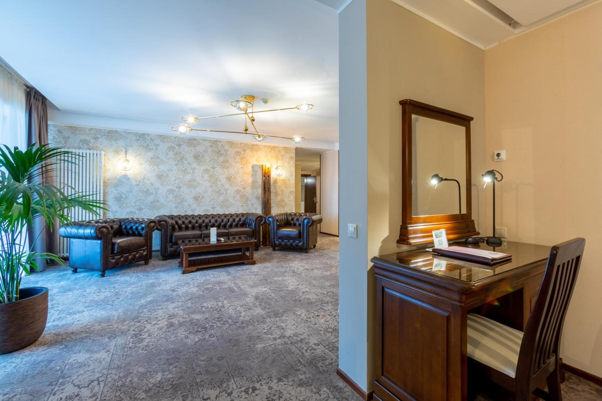 Alpin Resort Hotel Poiana Brasov Bagian luar foto